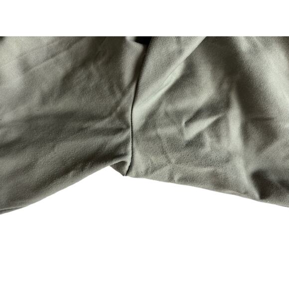 Eddie Bauer Womens Tall Chino Pants Green Cotton Pleated Size 20 Classic Casual - Picture 5 of 8